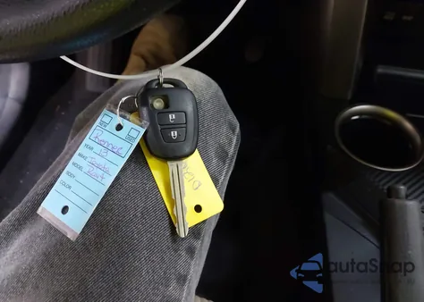 2013 Toyota Rav4 Xle from USA, damaged, VIN JTMRFREVXD5012051